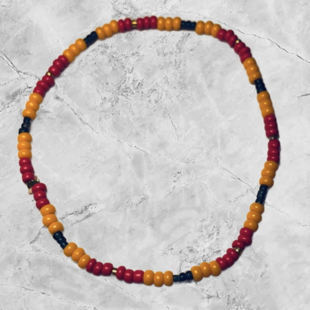 Rød og orange armbånd